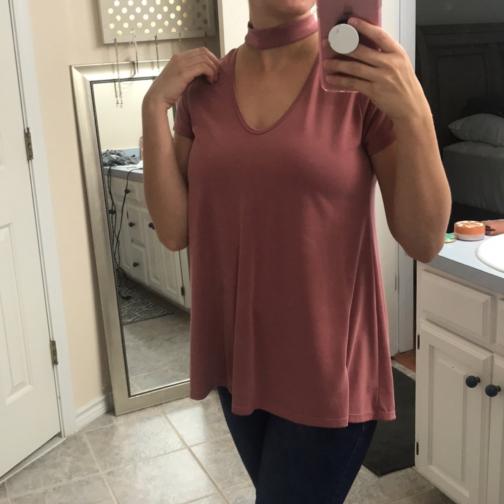 Pink/mauve choker top